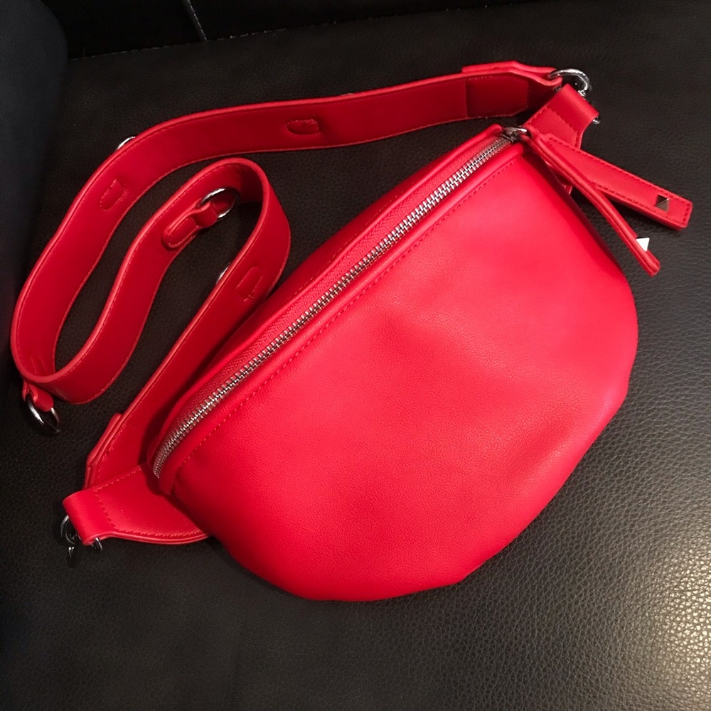 Aqua Vegan Leather Bum Bag